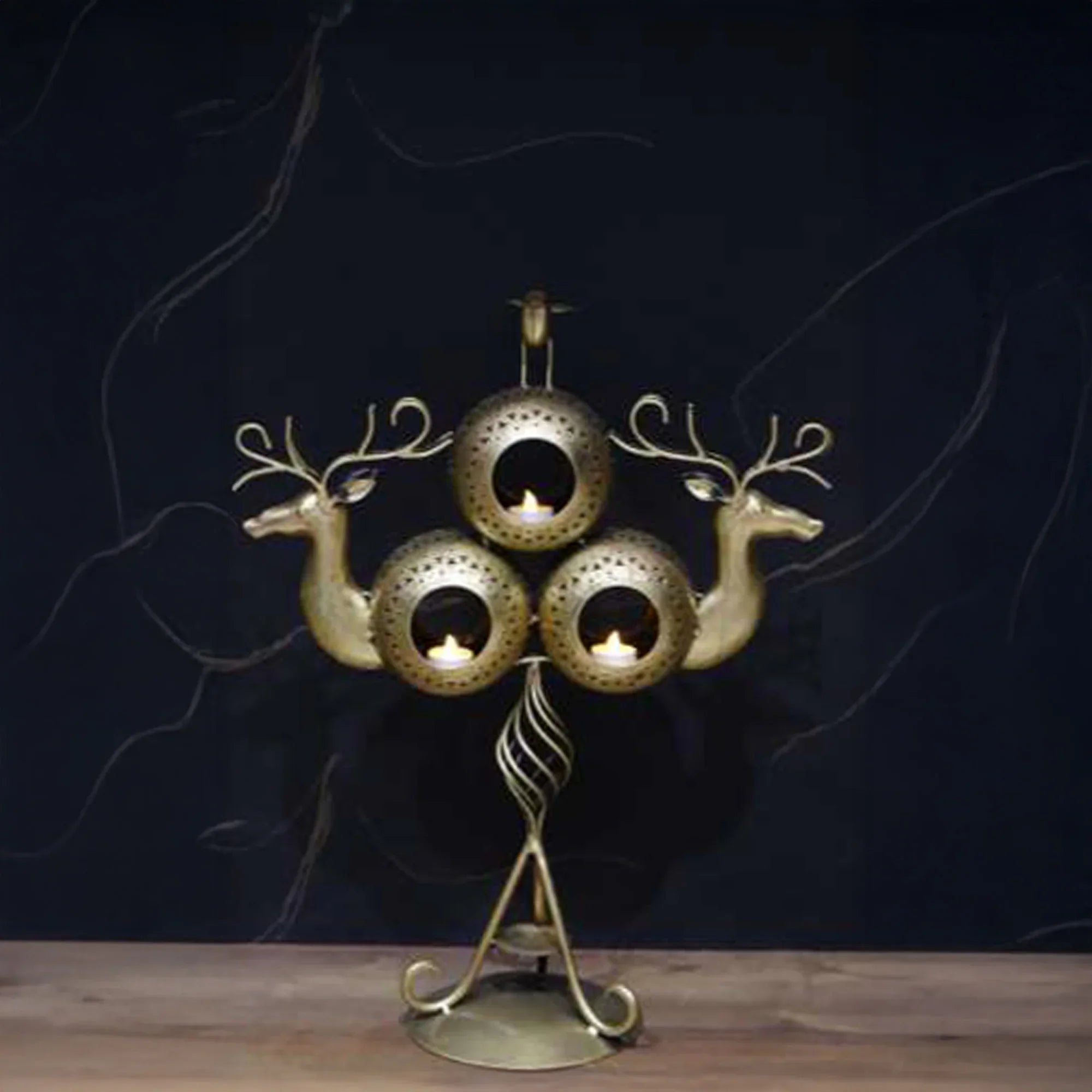 Iron 3-Lota Tealight Holder with Deer Face Design – Rustic Candle Stand