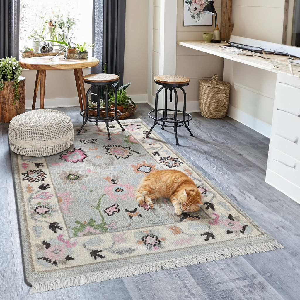 Hand Knotted Oushak Carpet and Rugs 025