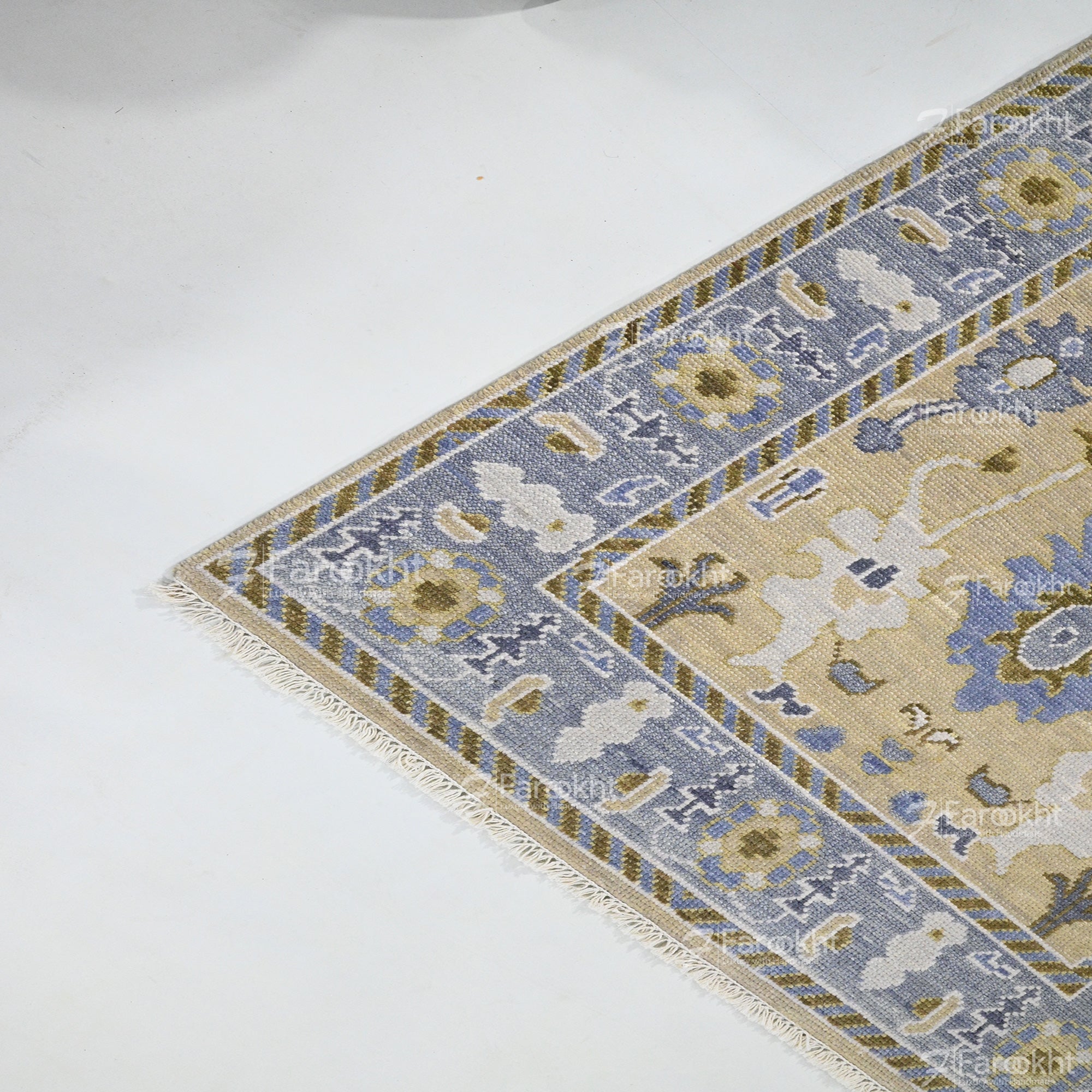 Hand Knotted Oushak Carpet and Rugs 035