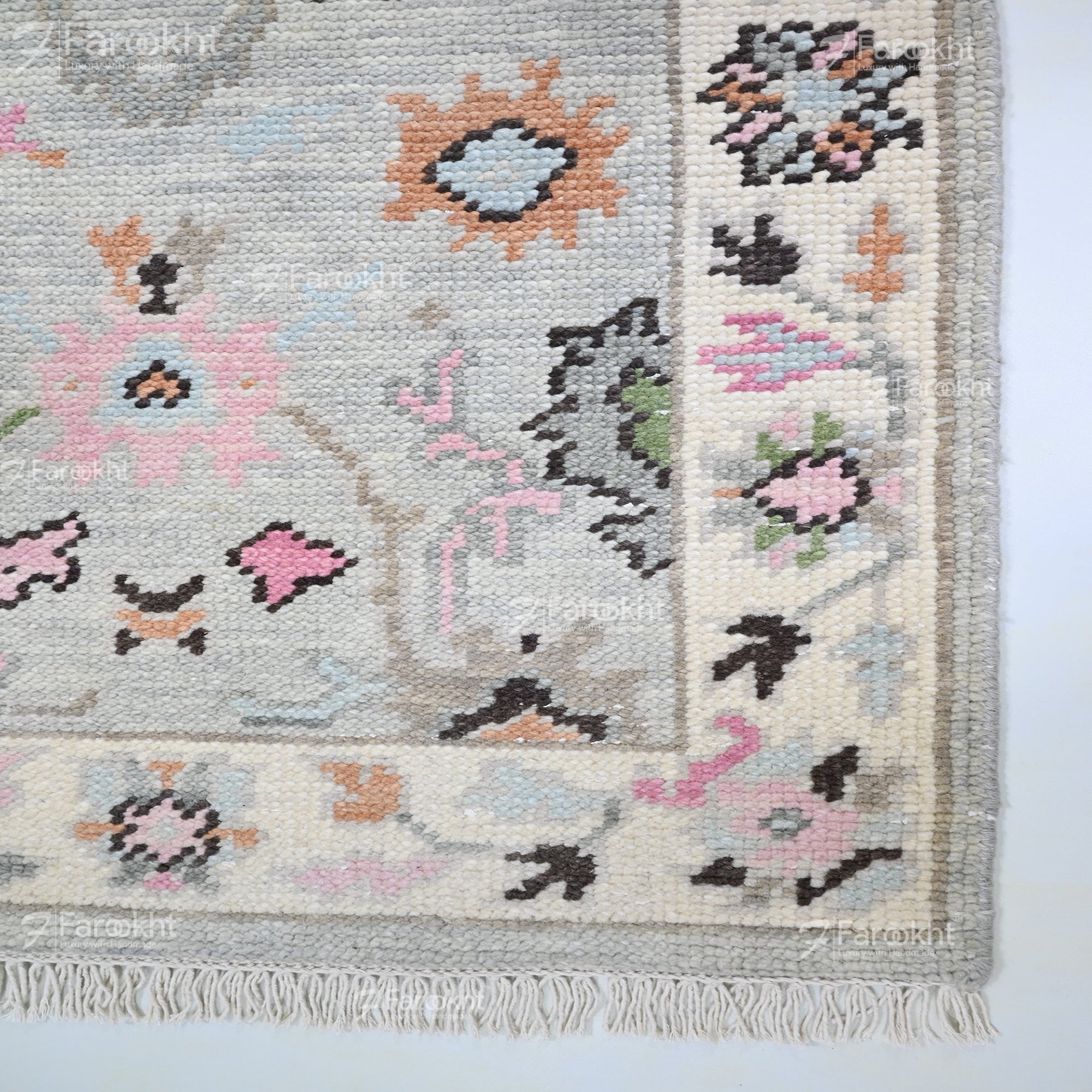 Hand Knotted Oushak Carpet and Rugs 025