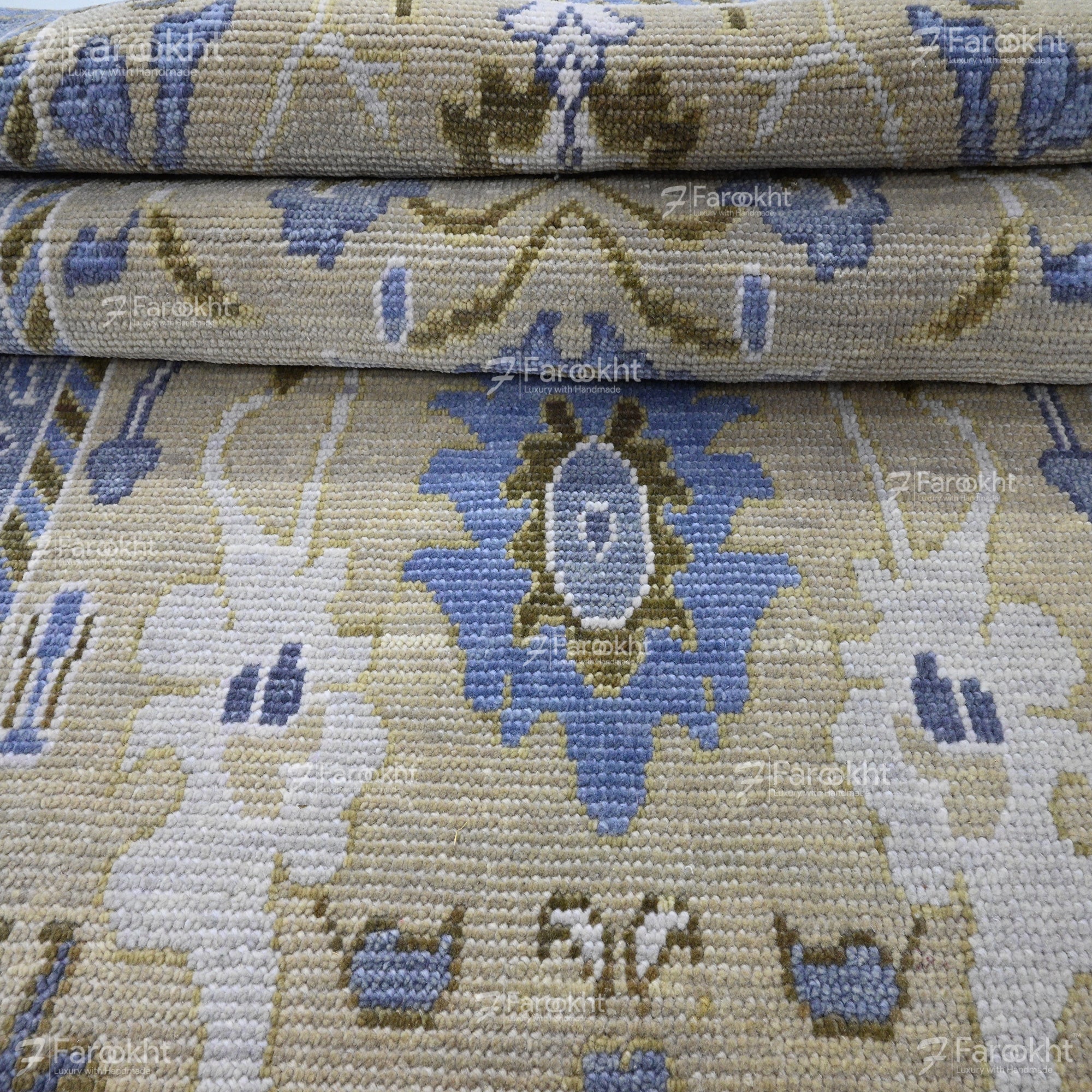 Hand Knotted Oushak Carpet and Rugs 035