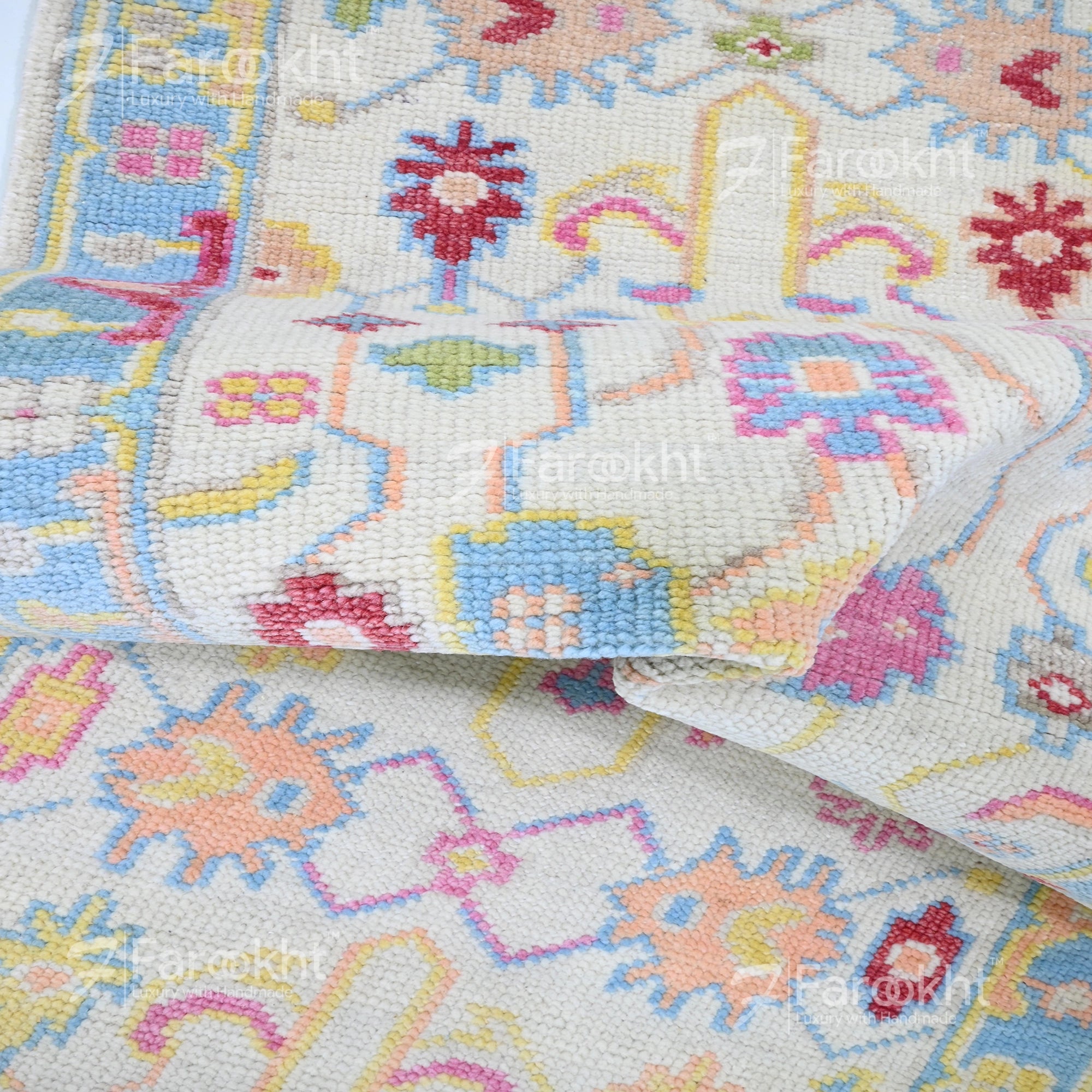 Boho hallway runner carpet in pastel shades