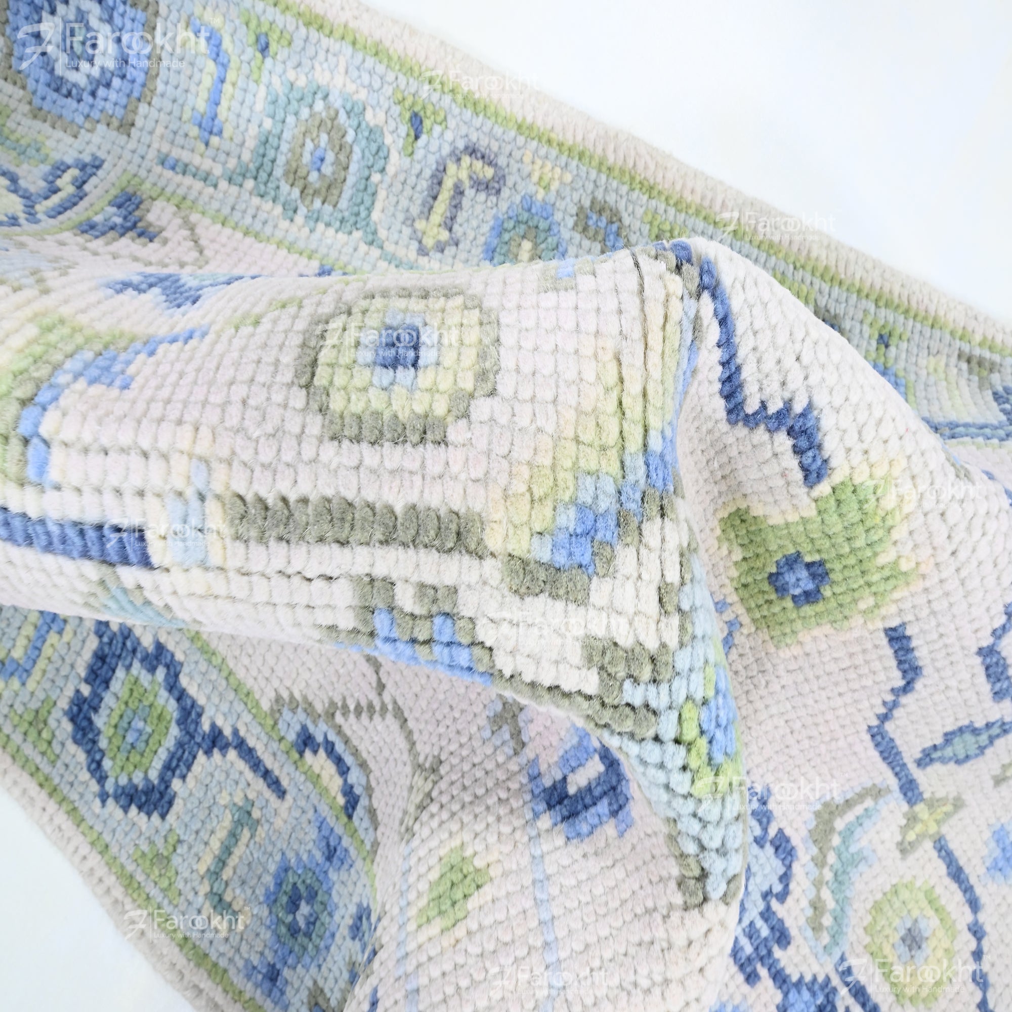 Hand Knotted Oushak Carpet and Rugs 024