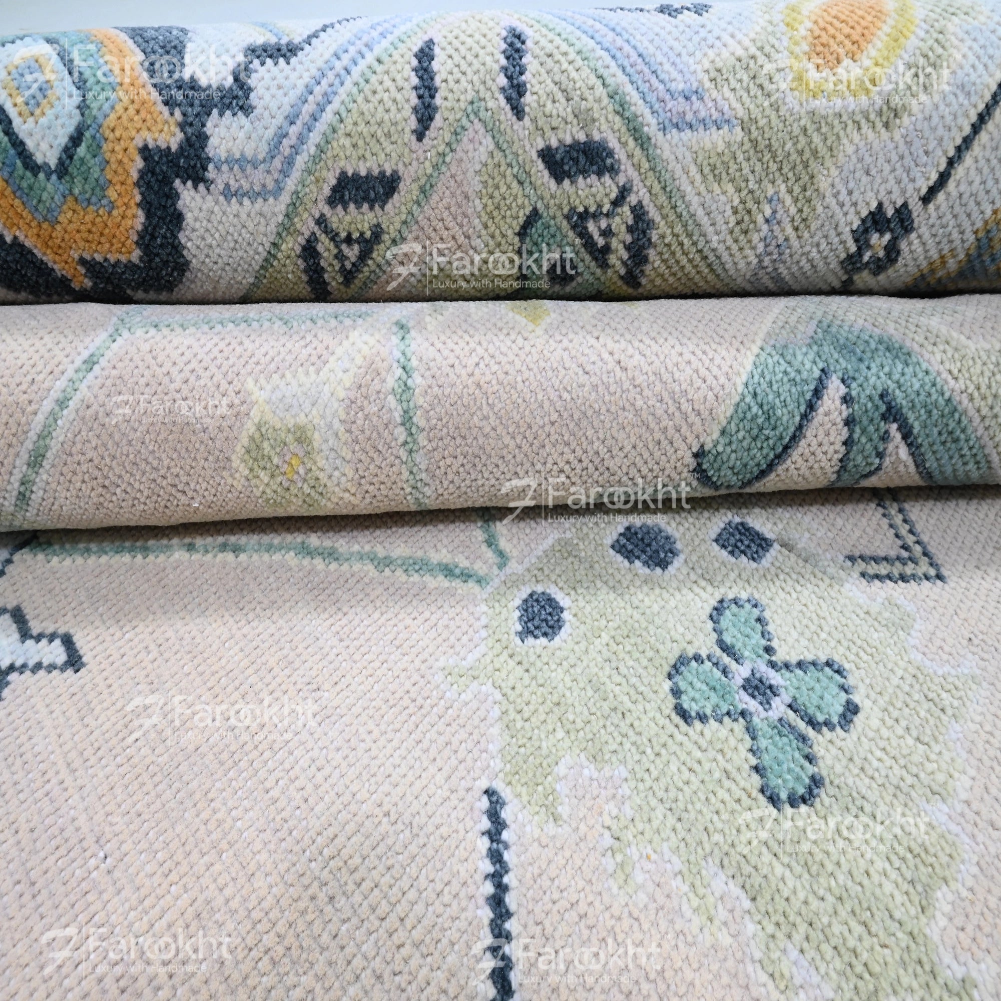 Hand Knotted Oushak Carpet and Rugs 07