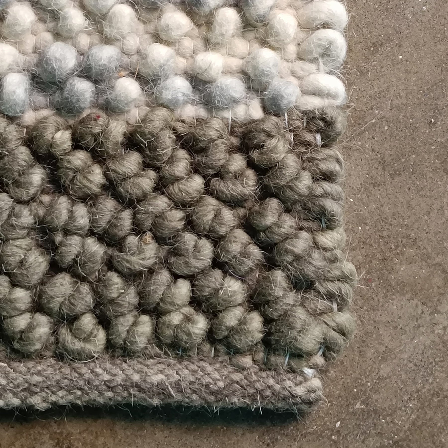 Handmade Wool Doormat 18x24 Inch – F-DM-01