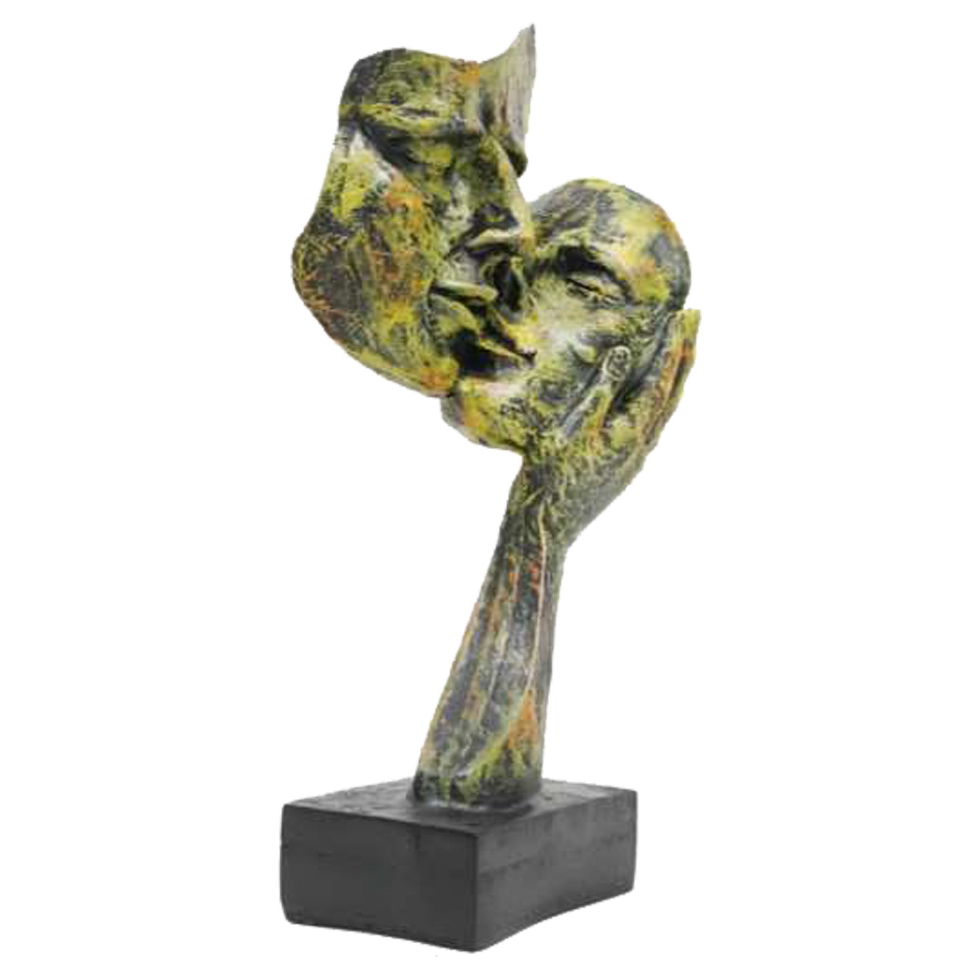 Antique-Style Romantic Couple Figurine – “The Kiss” Vintage Home Decor