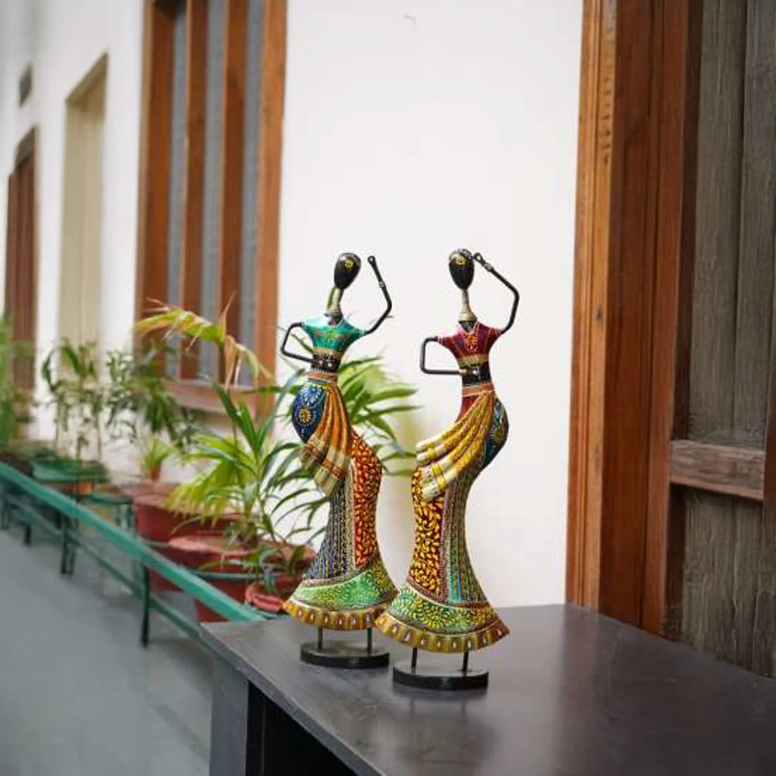 Iron Dancing Lady – Handcrafted Metal Art Sculpture for Home Décor