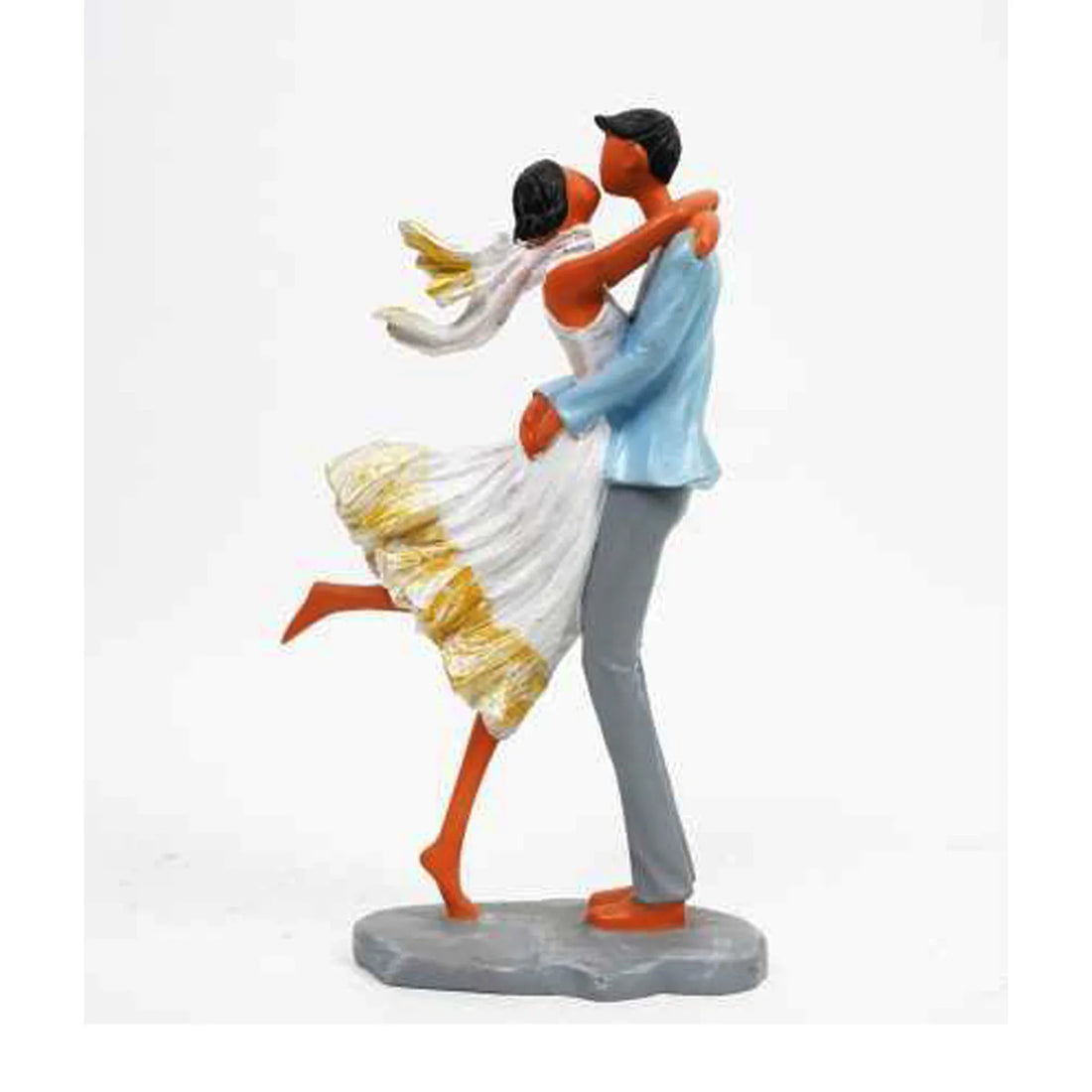 Kissing Couple Statue – Romantic Home Decor for Love &amp; Togetherness