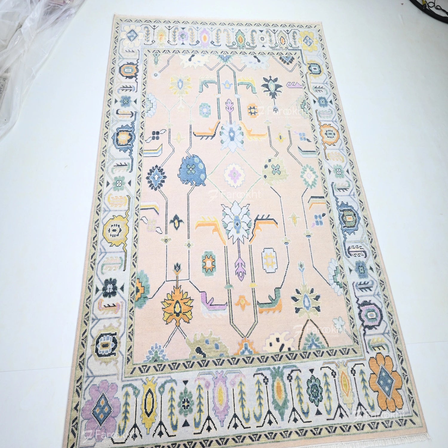 Hand Knotted Oushak Carpet and Rugs 07