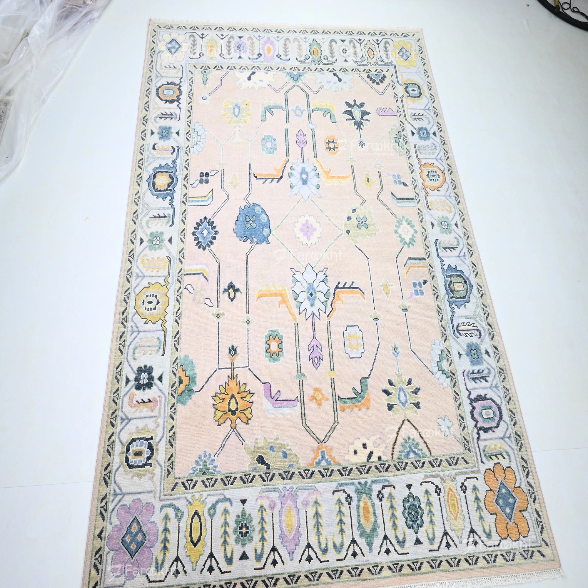Hand Knotted Oushak Carpet and Rugs 07
