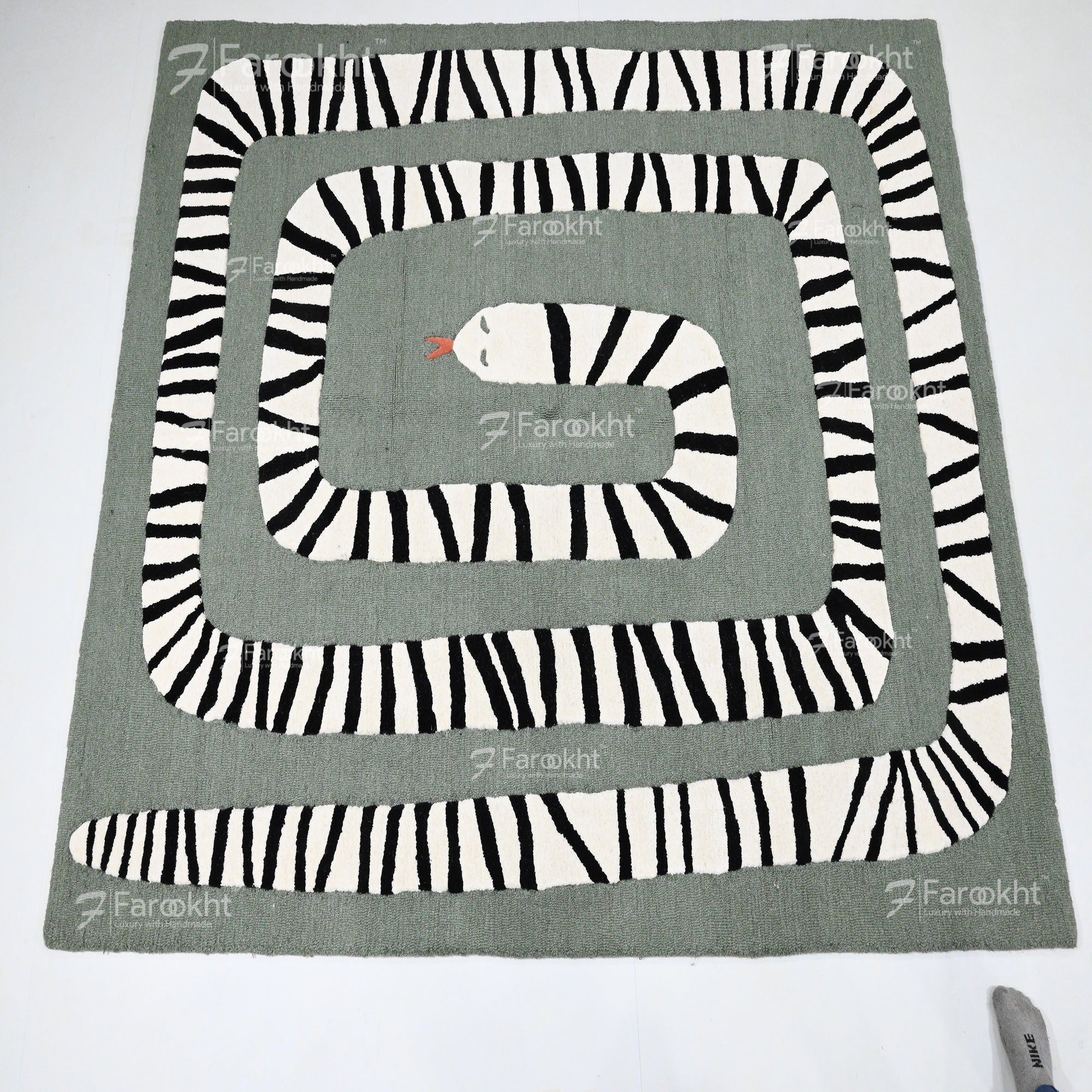 Hand Knotted Oushak Carpet and Rugs 036