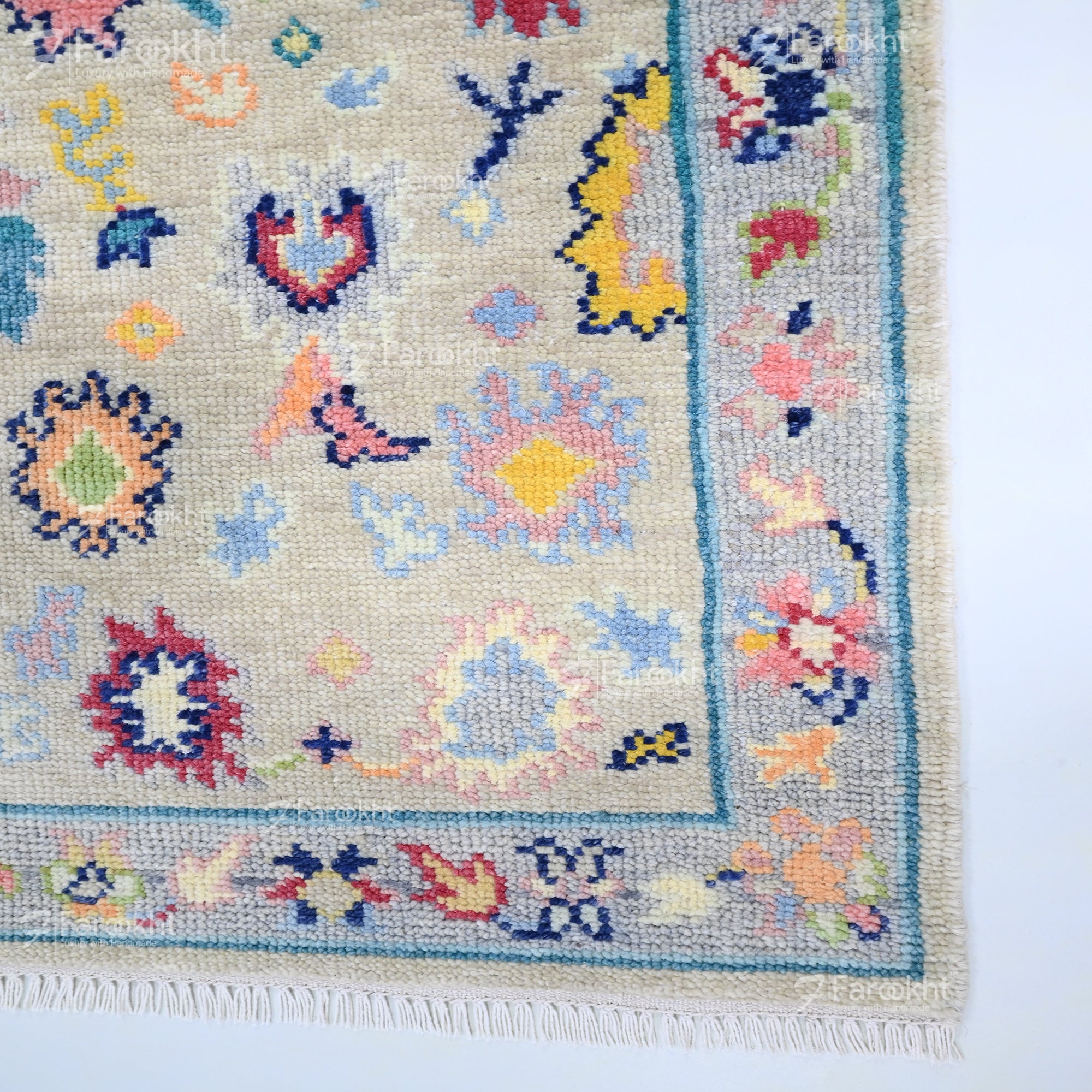 Hand Knotted Oushak Carpet and Rugs 022