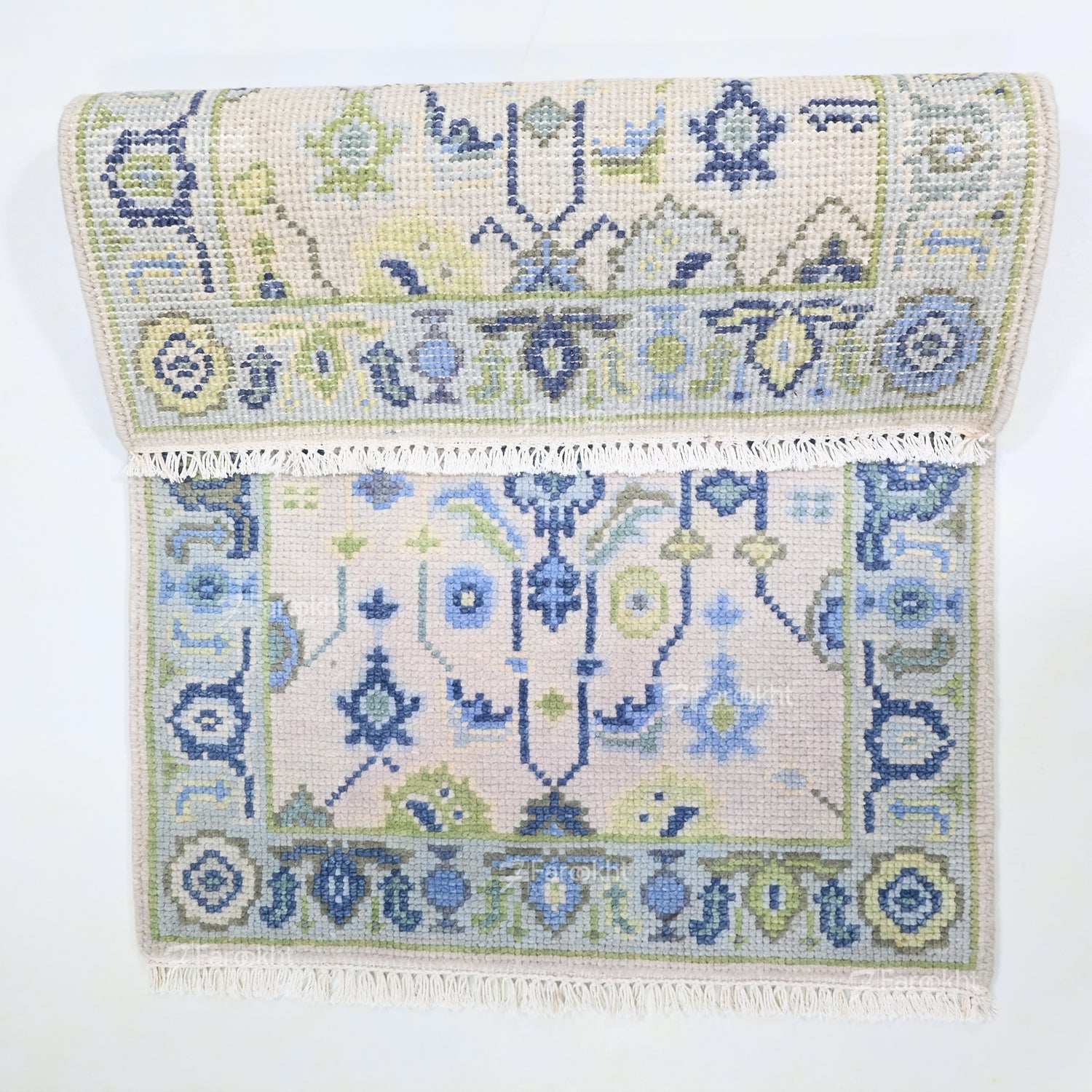 Hand Knotted Oushak Carpet and Rugs 024