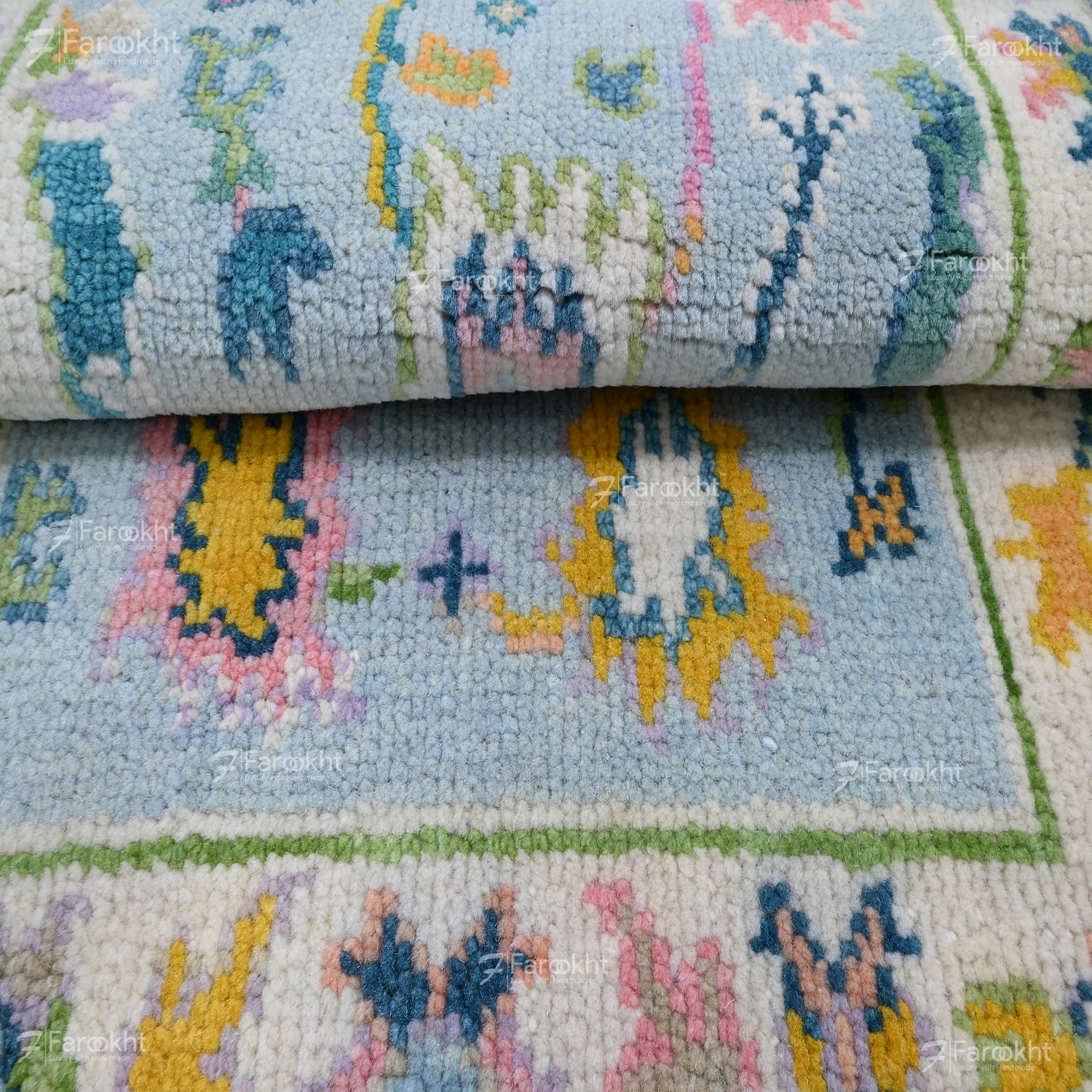 Hand Knotted Oushak Carpet and Rugs 015