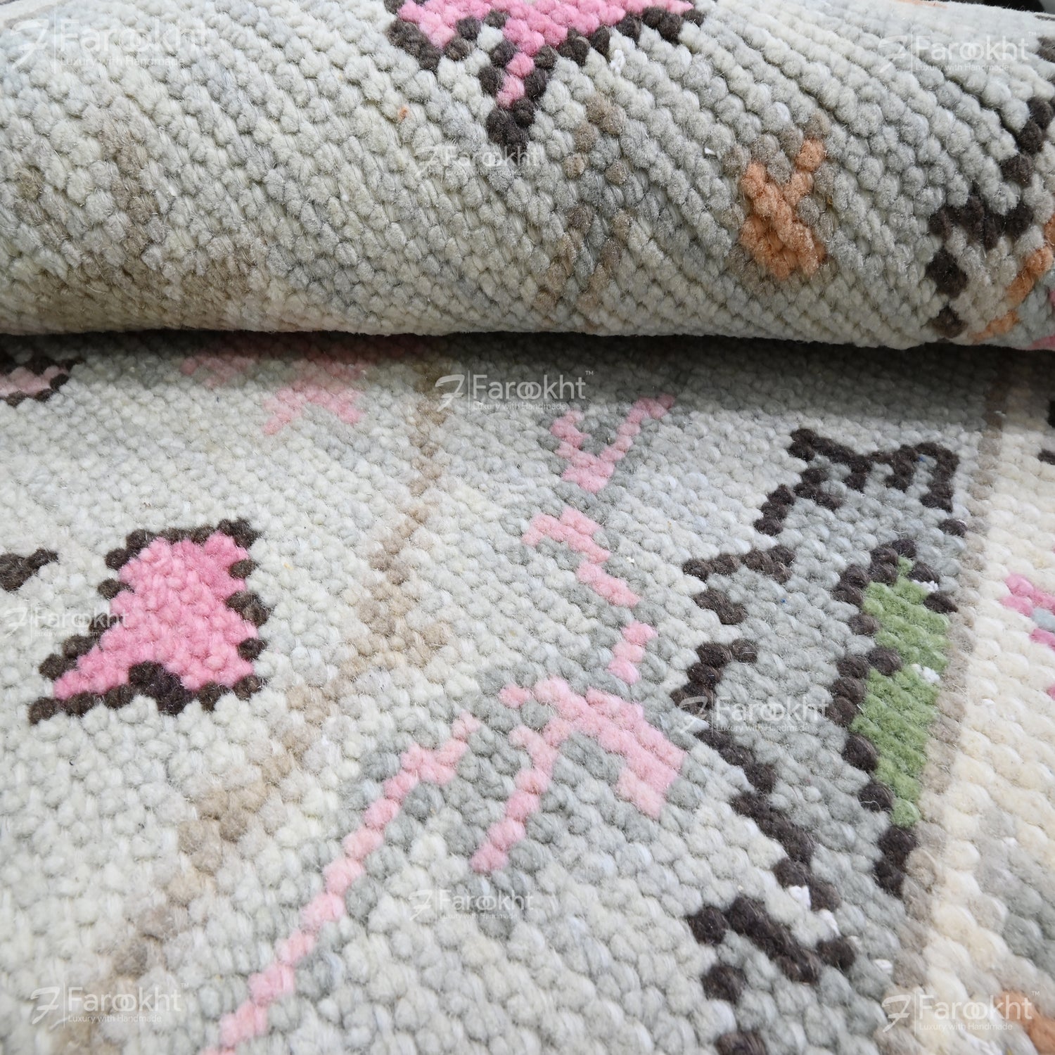 Hand Knotted Oushak Carpet and Rugs 025