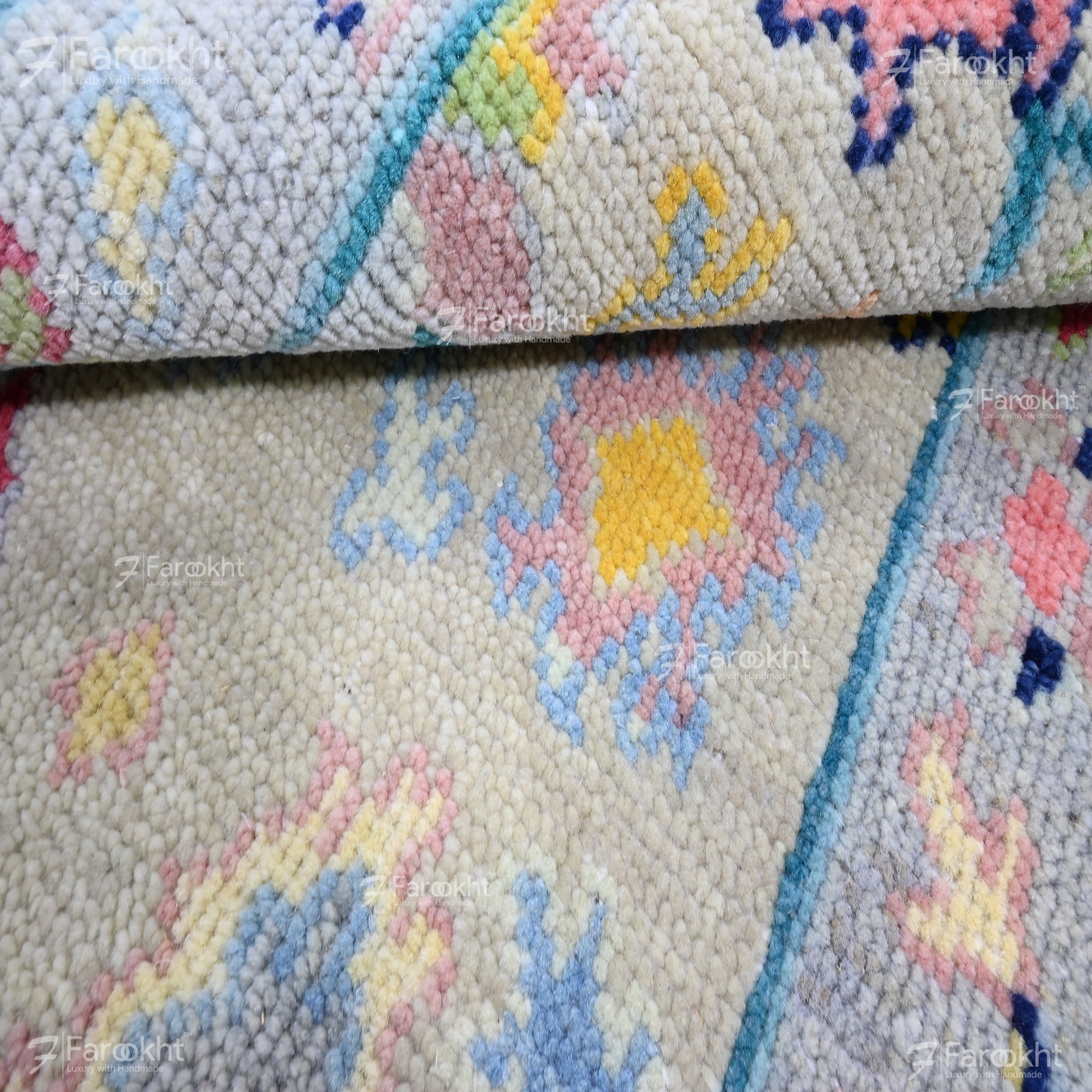 Hand Knotted Oushak Carpet and Rugs 022