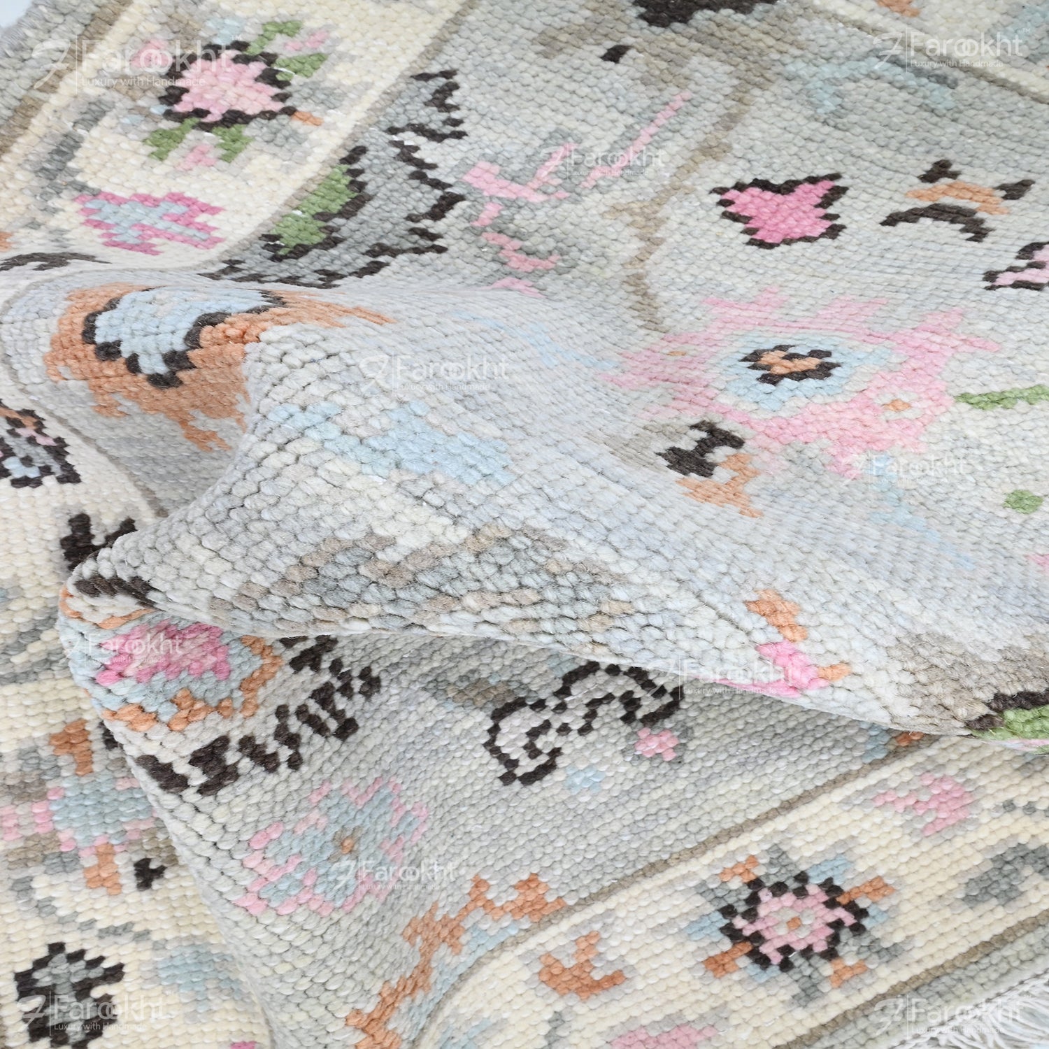 Hand Knotted Oushak Carpet and Rugs 025