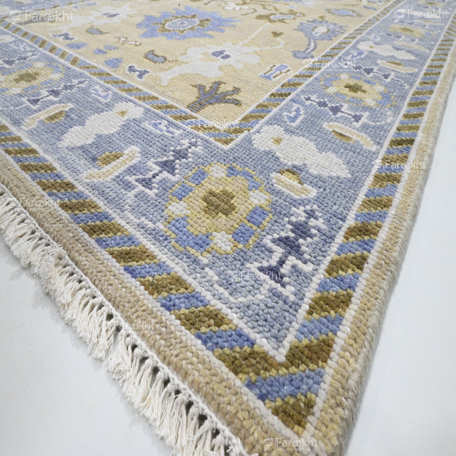 Hand Knotted Oushak Carpet and Rugs 035