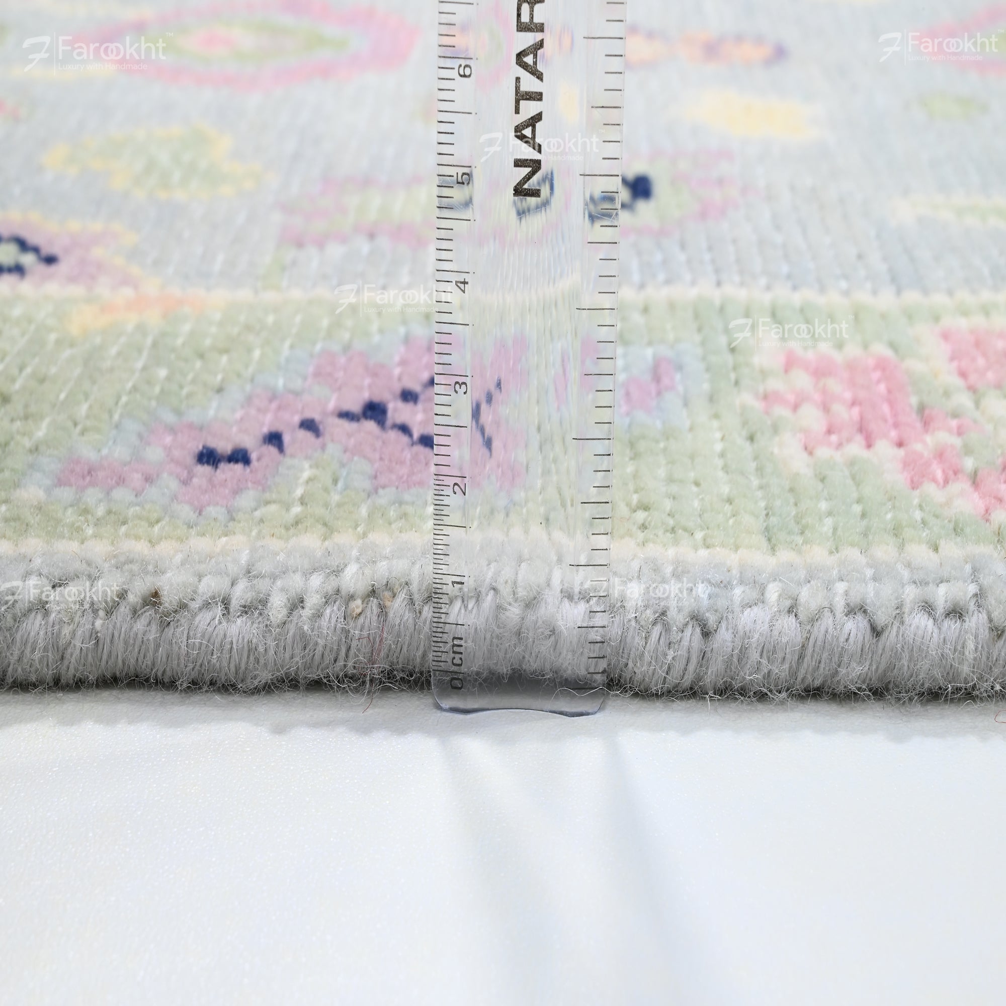 Hand Knotted Oushak Carpet and Rugs 021