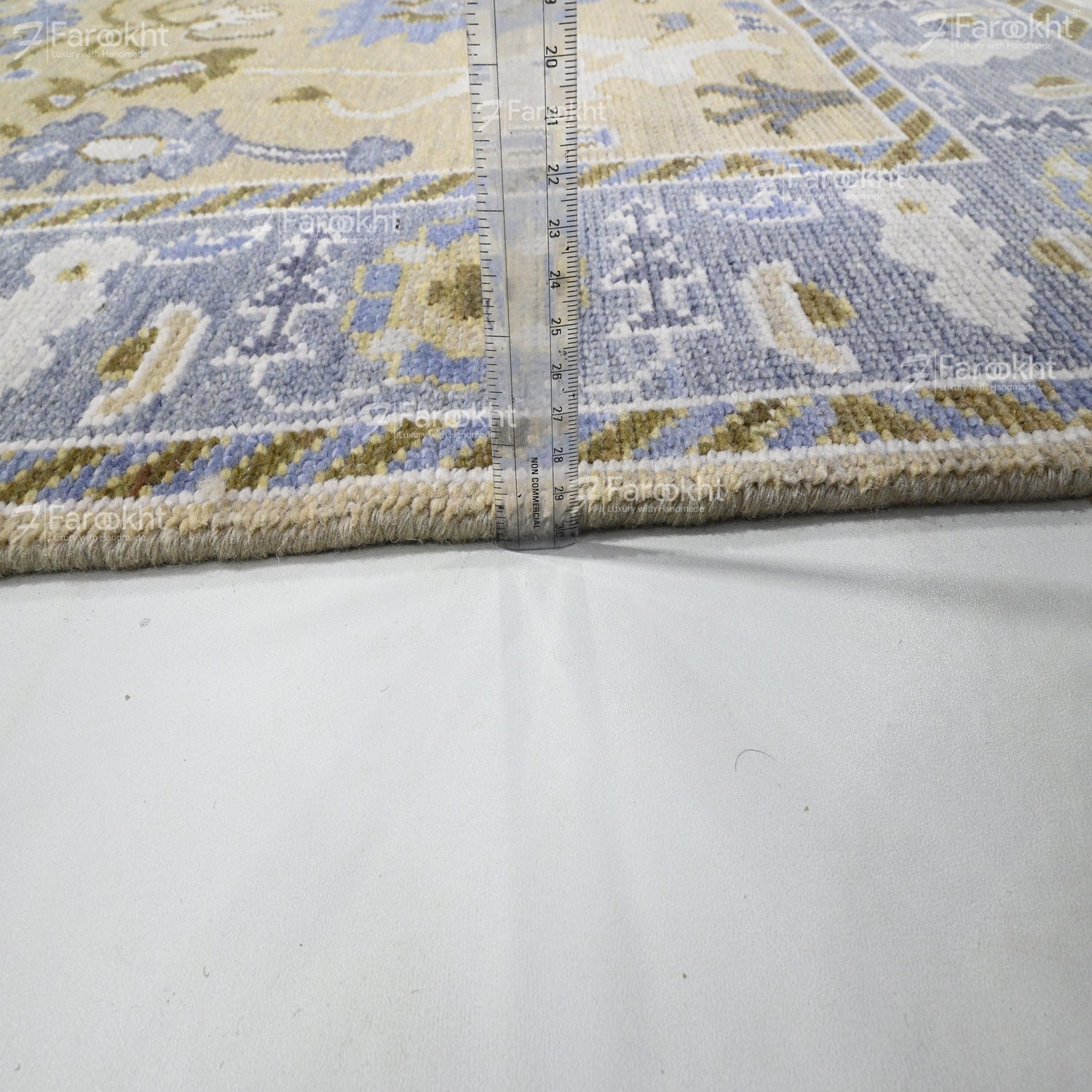 Hand Knotted Oushak Carpet and Rugs 035